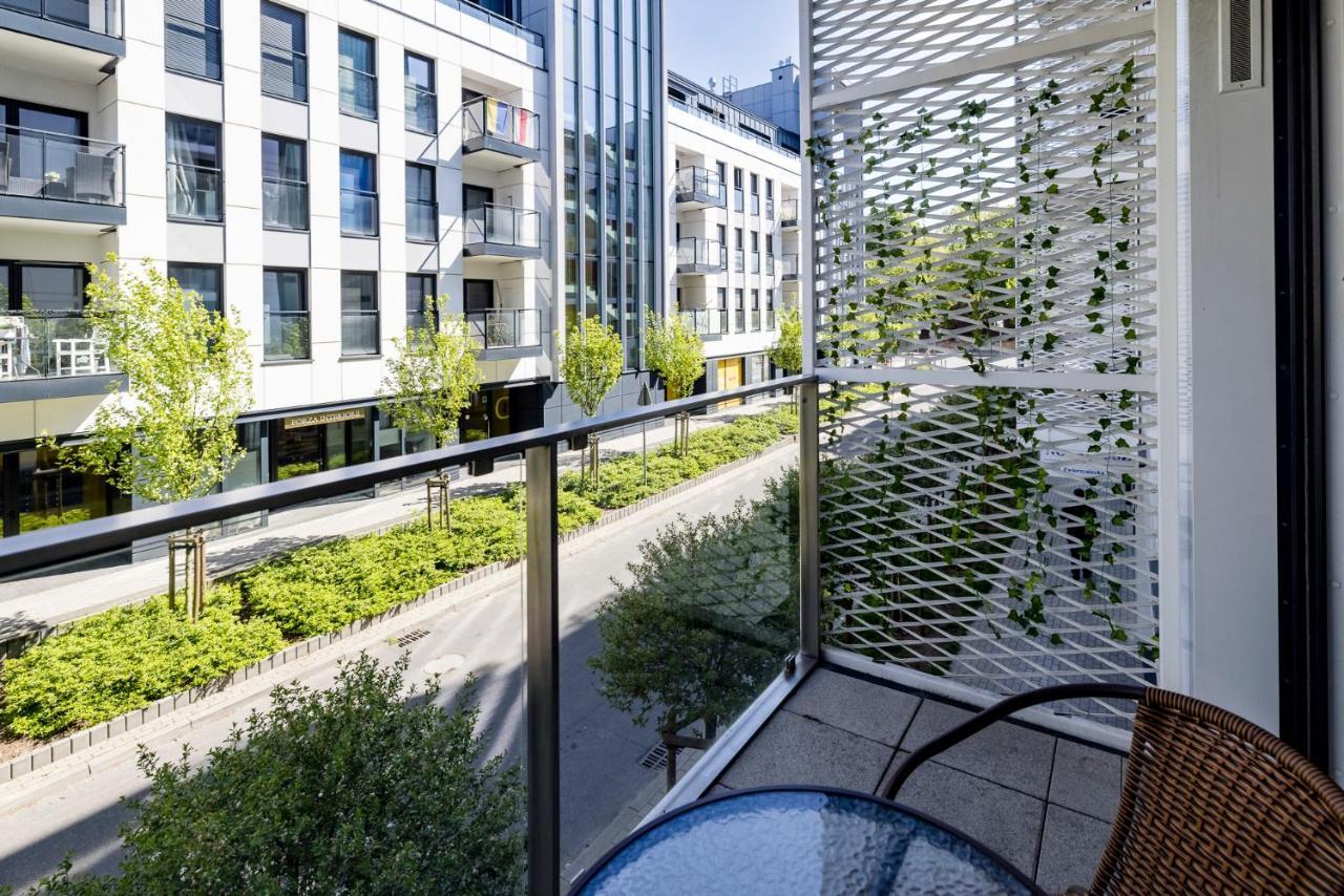 Apartamenty Stare Zoo Zajezdnia Poznan Exterior foto