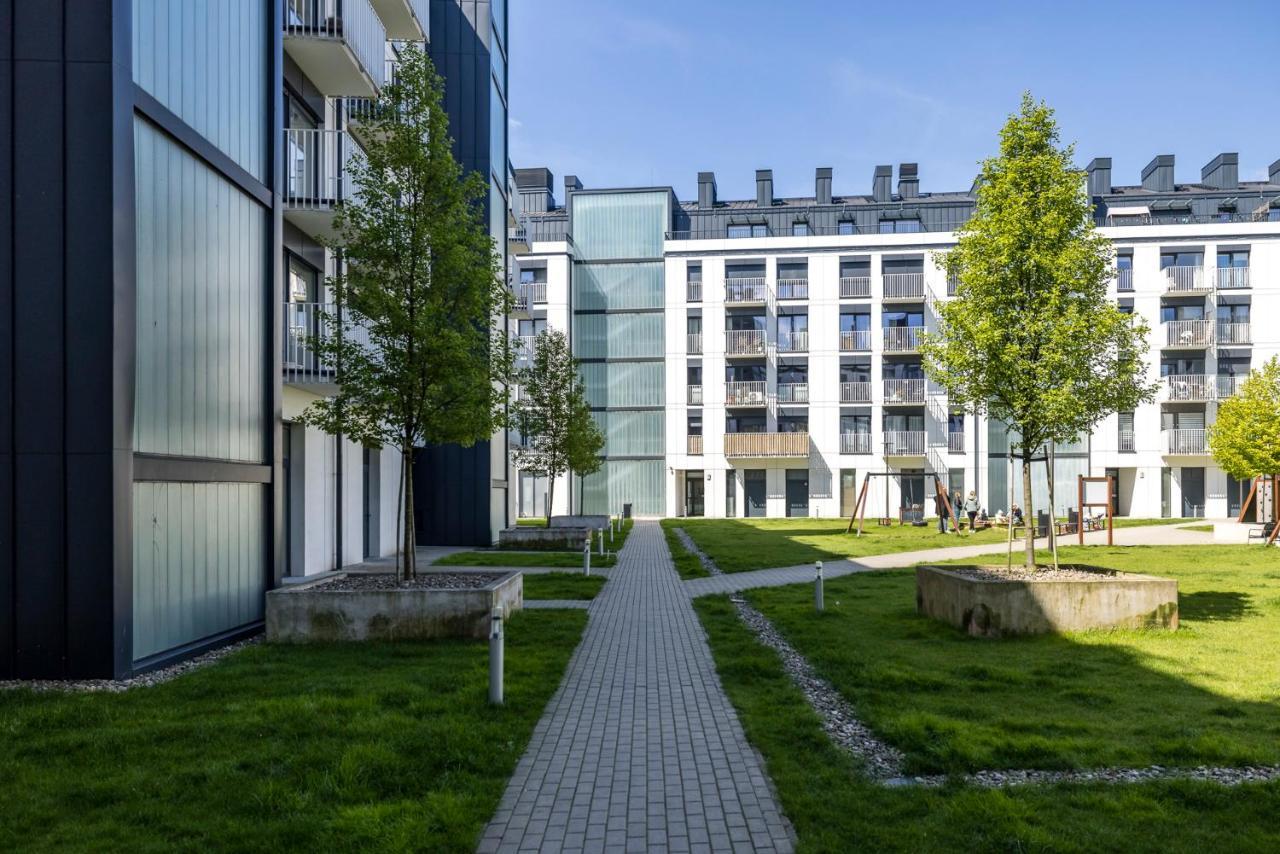 Apartamenty Stare Zoo Zajezdnia Poznan Exterior foto